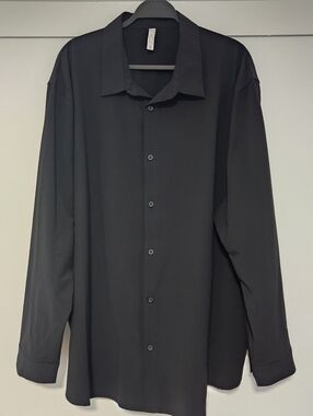 Stylus Men's Black Button-Up Shirt